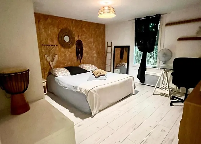 Apartment La Hiboutiere