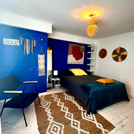 Apartment La Hiboutiere